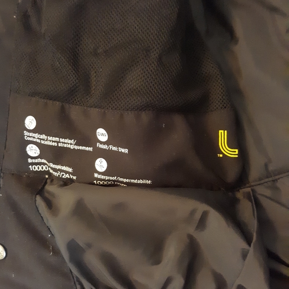 COPY - Lole Black Ski/Snowboard Jacket--Med - Picture 3 of 3